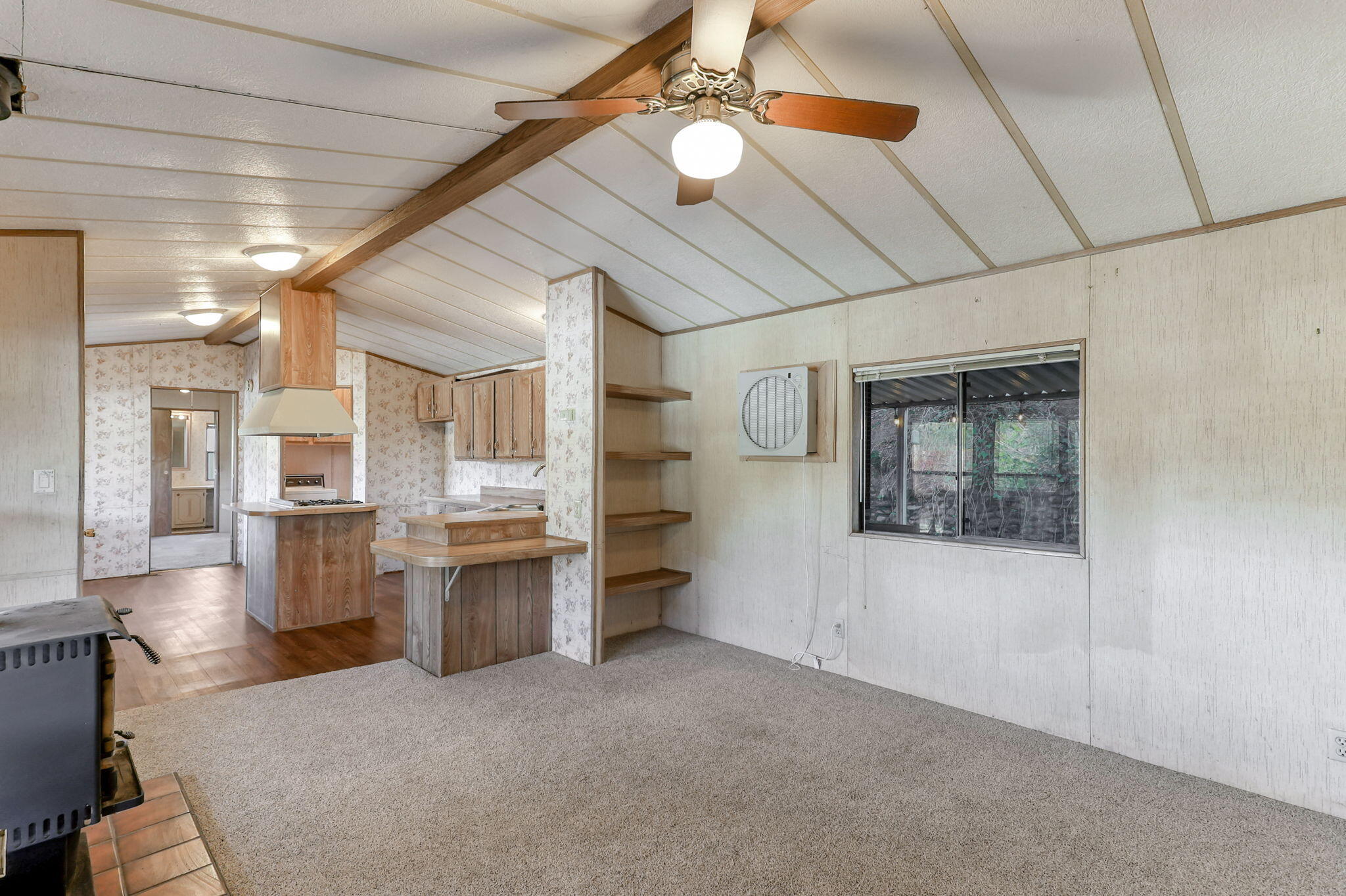 22155 Ravine Court Redding, CA 96003 - Photo 36 of 57 Living Room