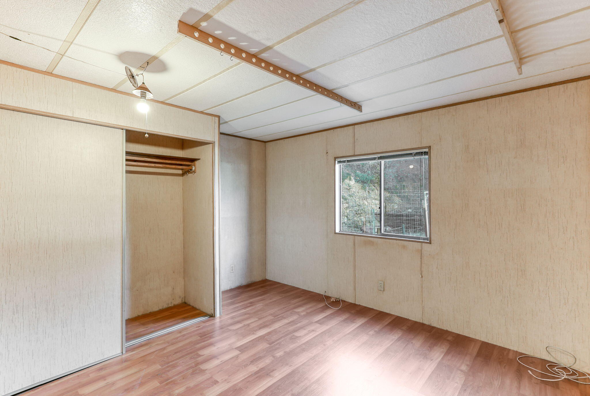 22155 Ravine Court Redding, CA 96003 - Photo 51 of 57 Bedroom #2