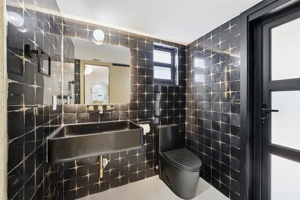 $2,199,999 | 342 Fairway North, Tequesta, FL 33469