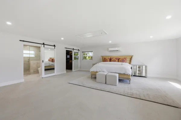 $2,199,999 | 342 Fairway North, Tequesta, FL 33469