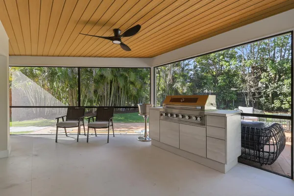 $2,199,999 | 342 Fairway North, Tequesta, FL 33469