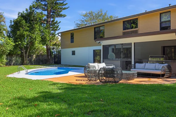 $2,199,999 | 342 Fairway North, Tequesta, FL 33469