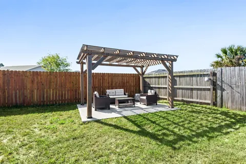 $369,000 | 2423 Spur Lane, Gulf Breeze, FL 32563