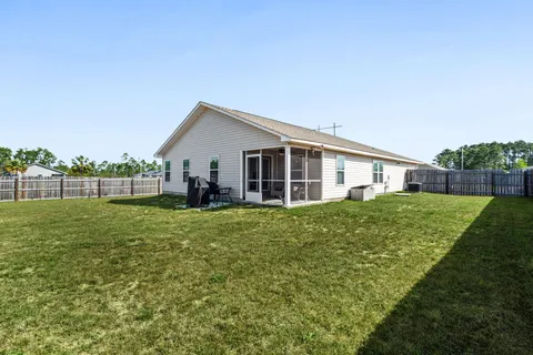 $369,000 | 2423 Spur Lane, Gulf Breeze, FL 32563