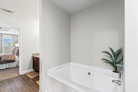 $369,000 | 2423 Spur Lane, Gulf Breeze, FL 32563