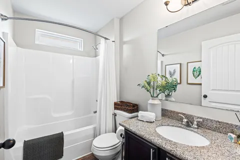 $369,000 | 2423 Spur Lane, Gulf Breeze, FL 32563