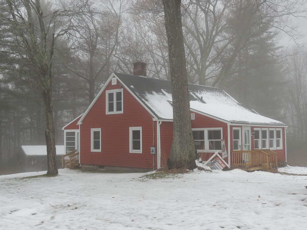 2 Crest Road Monson, MA 01057 - Photo 4 of 19