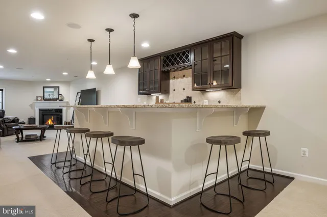 $750,000 | 625 Cliff Lane, Malvern, PA 19355