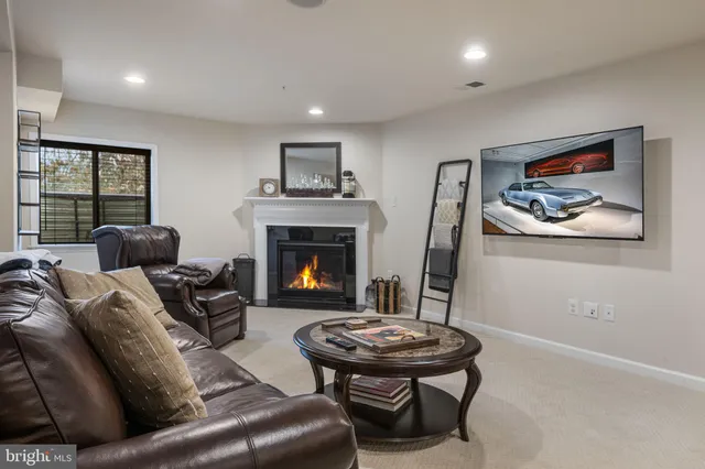 $750,000 | 625 Cliff Lane, Malvern, PA 19355