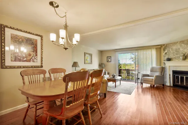 $470,000 | 204 Williamsburg Drive, Mahopac, NY 10541