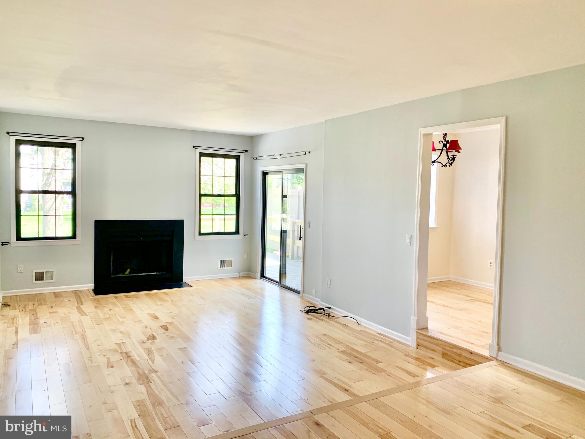 305 Marten Road Princeton, NJ 08540 - Photo 5 of 38