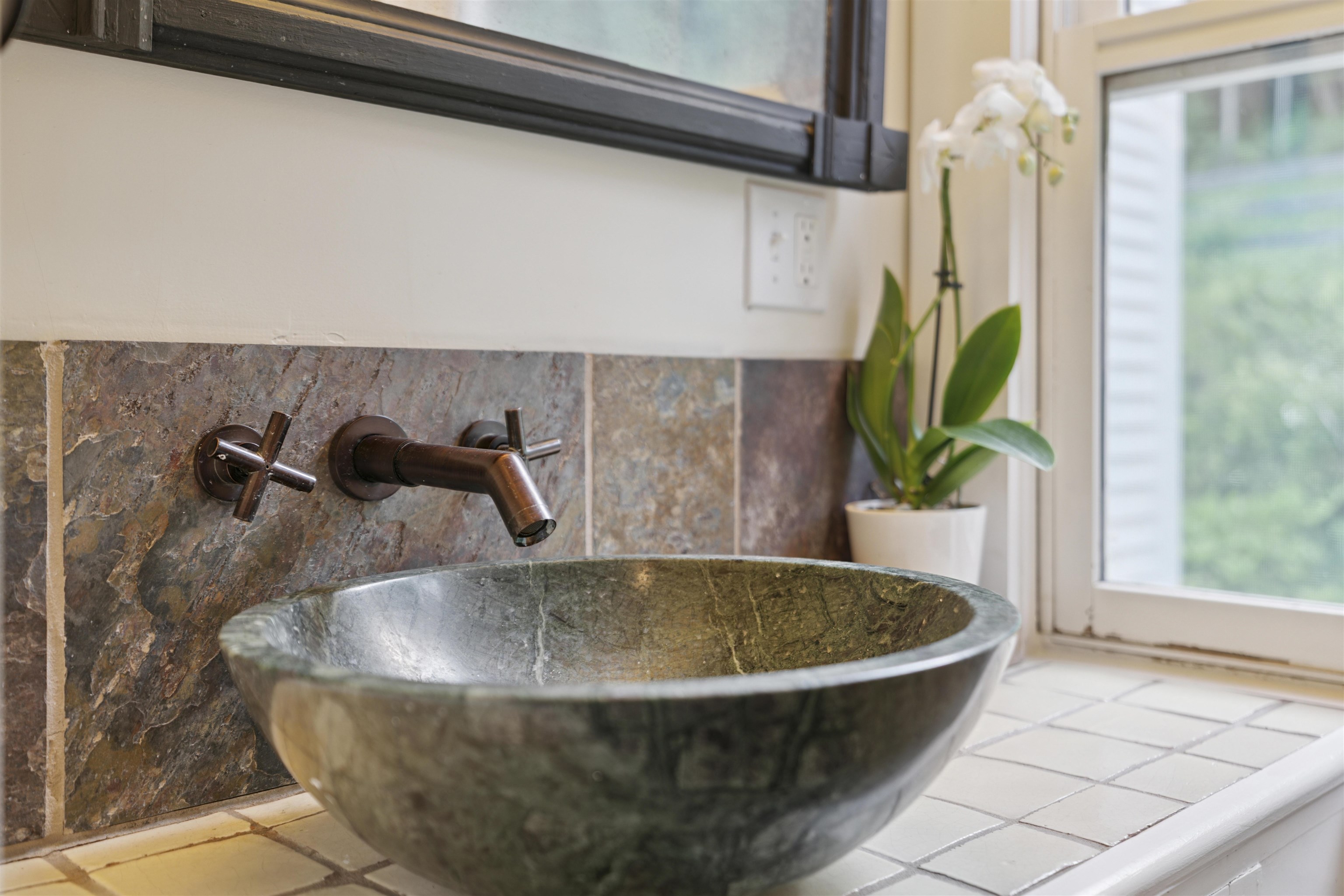 766 Masterson Road Barnard, VT 05032 - Photo 15 of 34