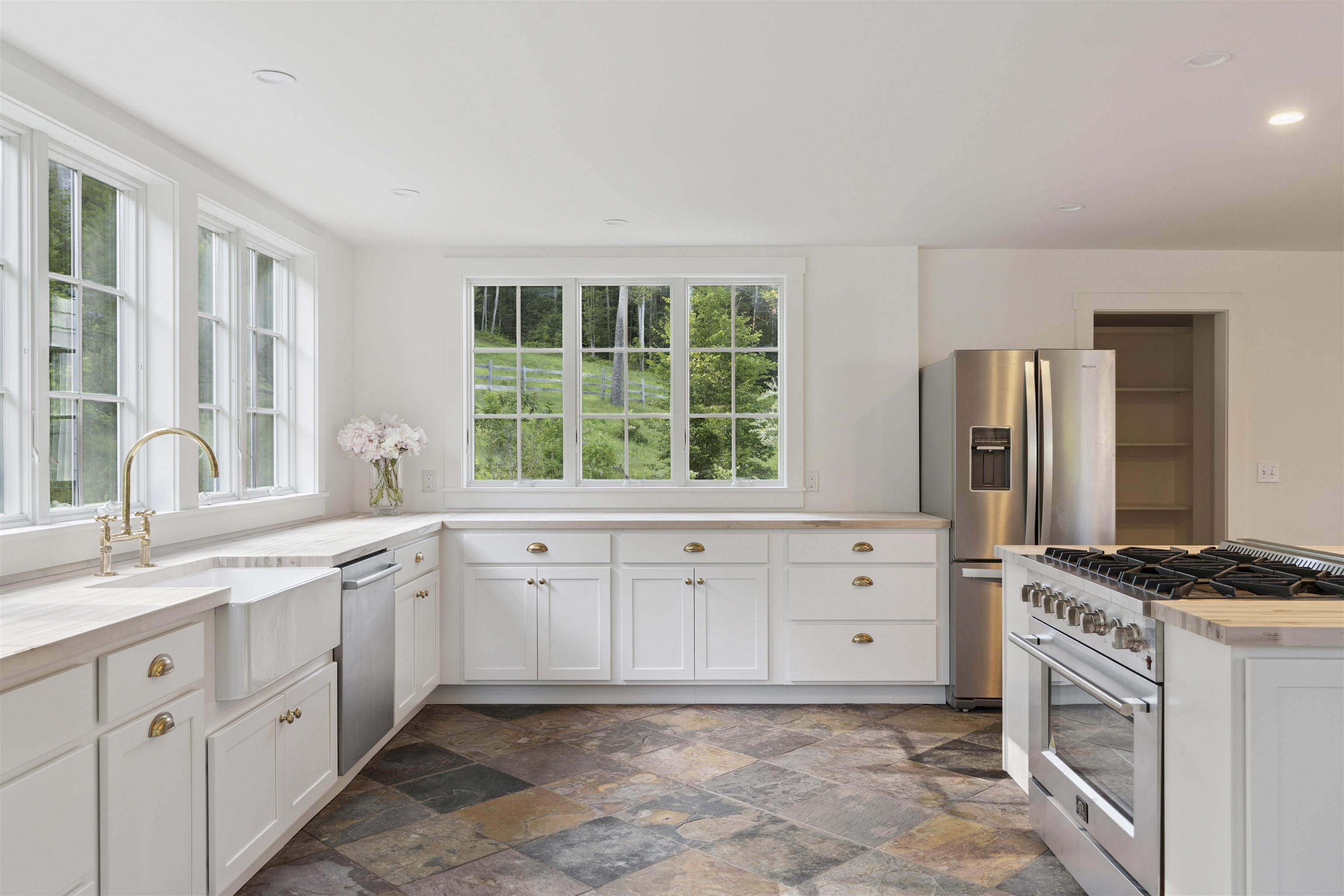 766 Masterson Road Barnard, VT 05032 - Photo 7 of 34