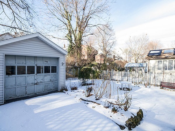 37 Princeton Road Malden, MA 02148 - Photo 17 of 20 Gallery Image 17