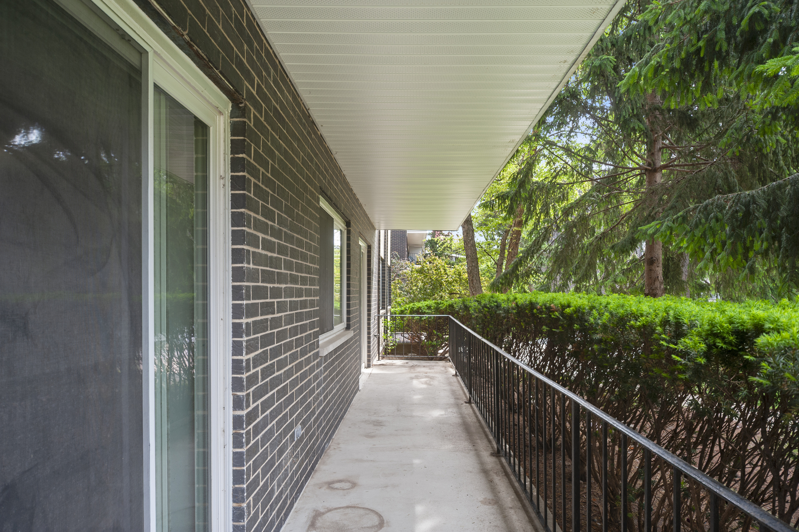 4949 Golf Road, Unit 101 Skokie, IL 60077 - Photo 19 of 22 a view of a house with stairs