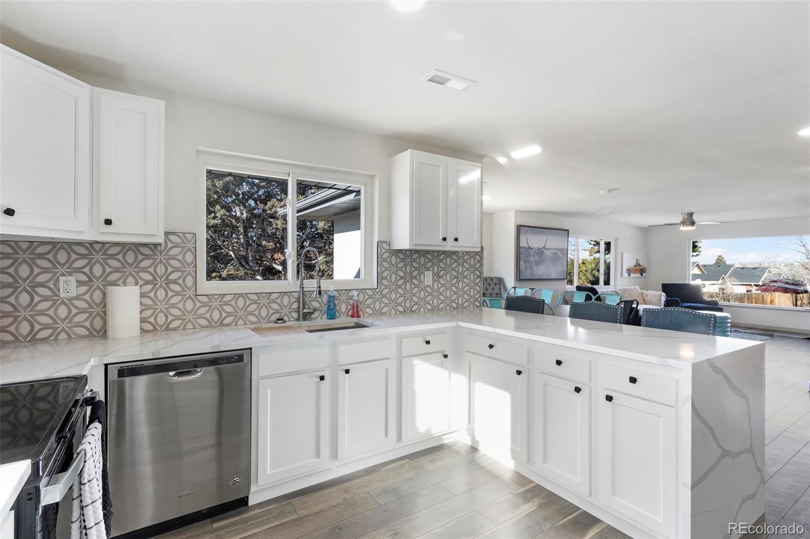 9840 West 36th Avenue Wheat Ridge, CO 80033 - Photo 12 of 33