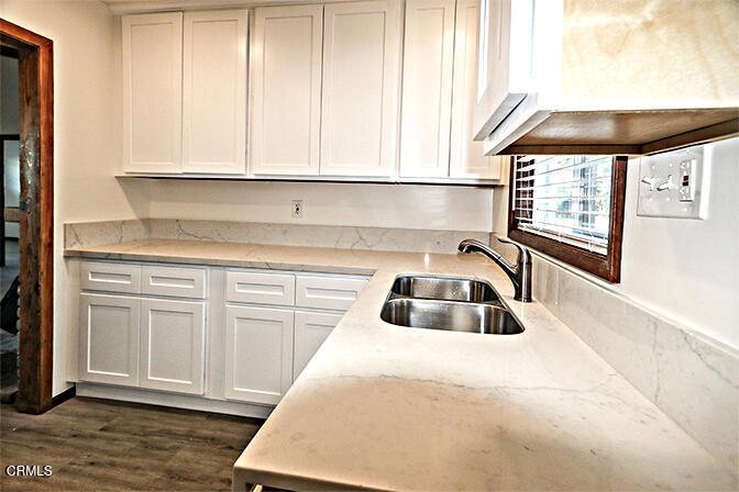 3661 Sunset Lane Oxnard, CA 93035 - Photo 8 of 14 Kitchen_0931
