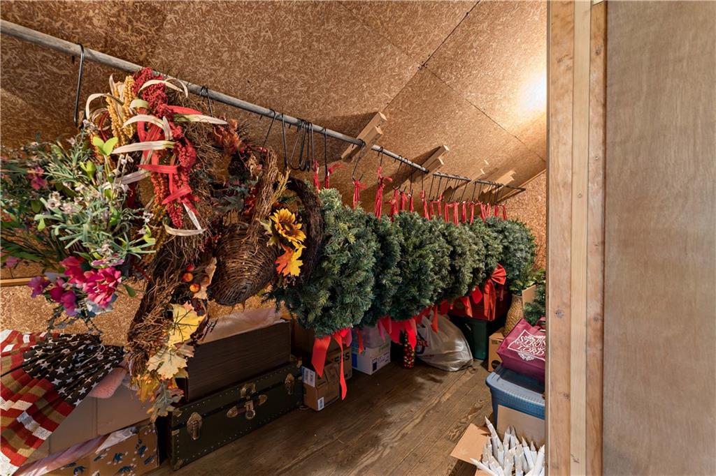 6115 Library Road Bethel Park, PA 15102 - Photo 29 of 43