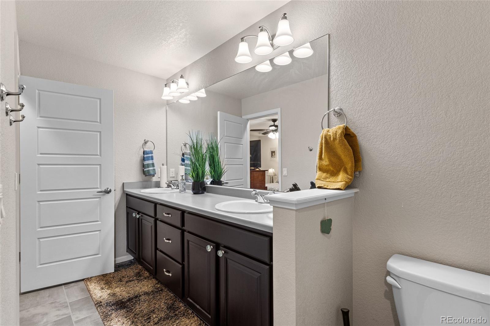 5519 Genoa Street Denver, CO 80249 - Photo 20 of 41