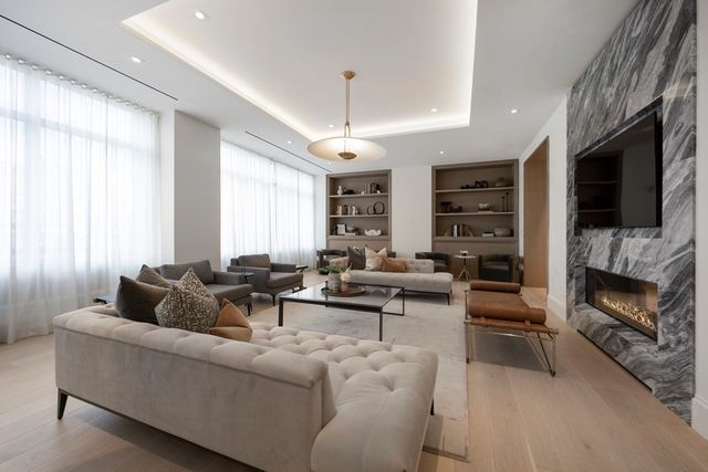 $1,310,000 | 100 Shawmut Avenue, Unit 901, Boston, MA 02118