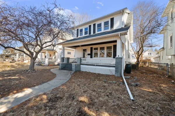 a house view with a yard