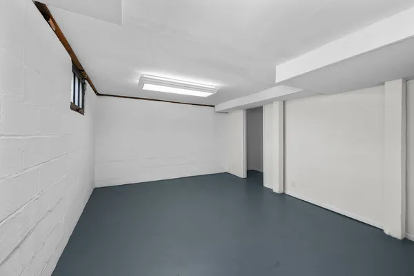 a view of a room with an empty space
