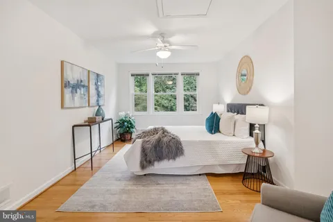 $450,000 | 615 Azalea Drive, Rockville, MD 20850