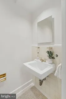 $450,000 | 615 Azalea Drive, Rockville, MD 20850