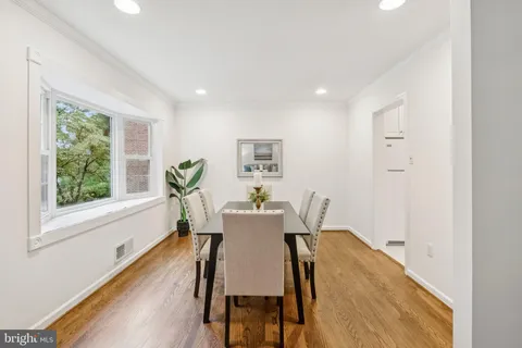 $450,000 | 615 Azalea Drive, Rockville, MD 20850