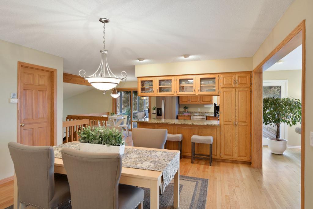 17751 Jericho Road Deephaven, MN 55391 - Photo 15 of 53