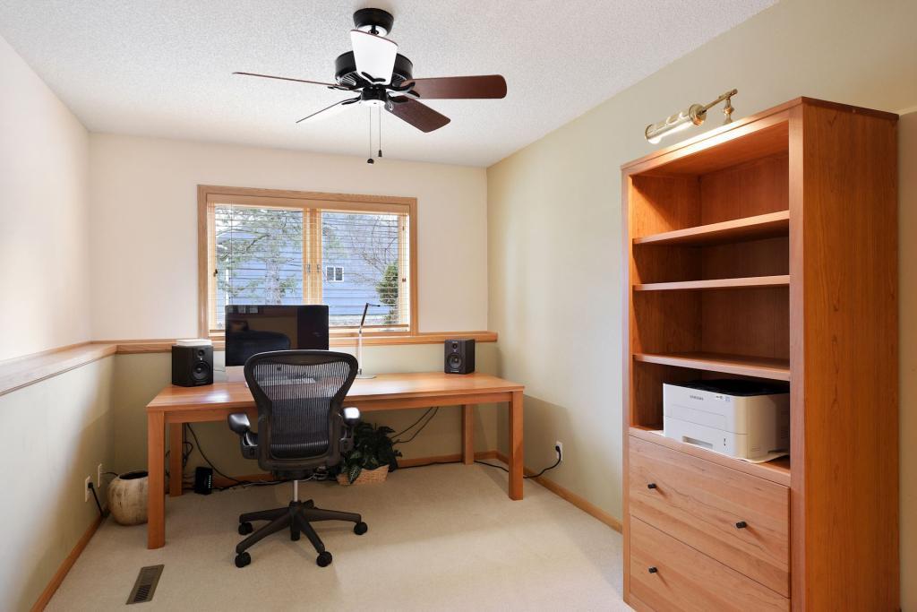 17751 Jericho Road Deephaven, MN 55391 - Photo 33 of 53
