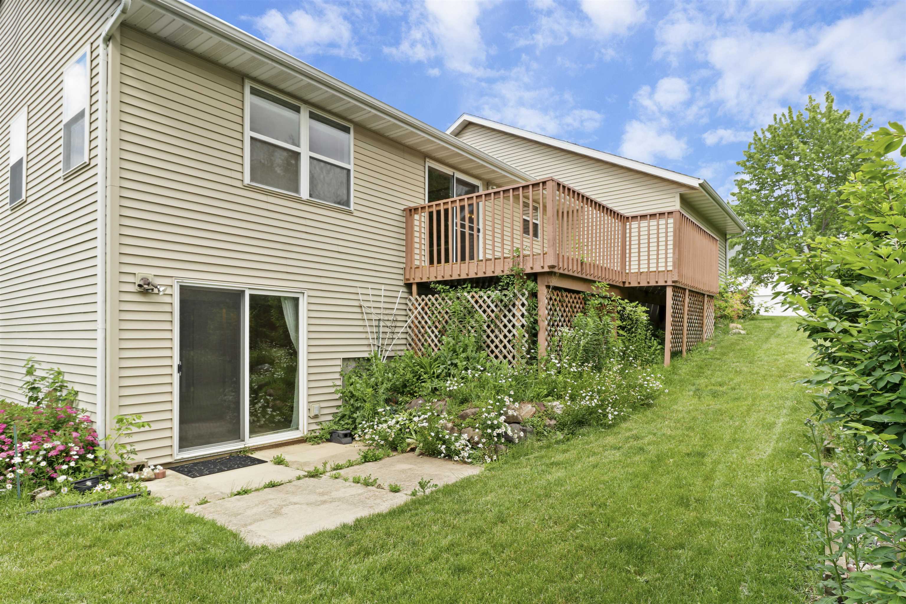 544 Berwick Drive Sun Prairie, WI 53590 - Photo 33 of 35