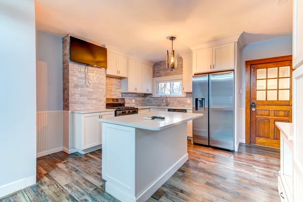 $3,100 | 88 Glover Avenue, Unit 88, Quincy, MA 02171