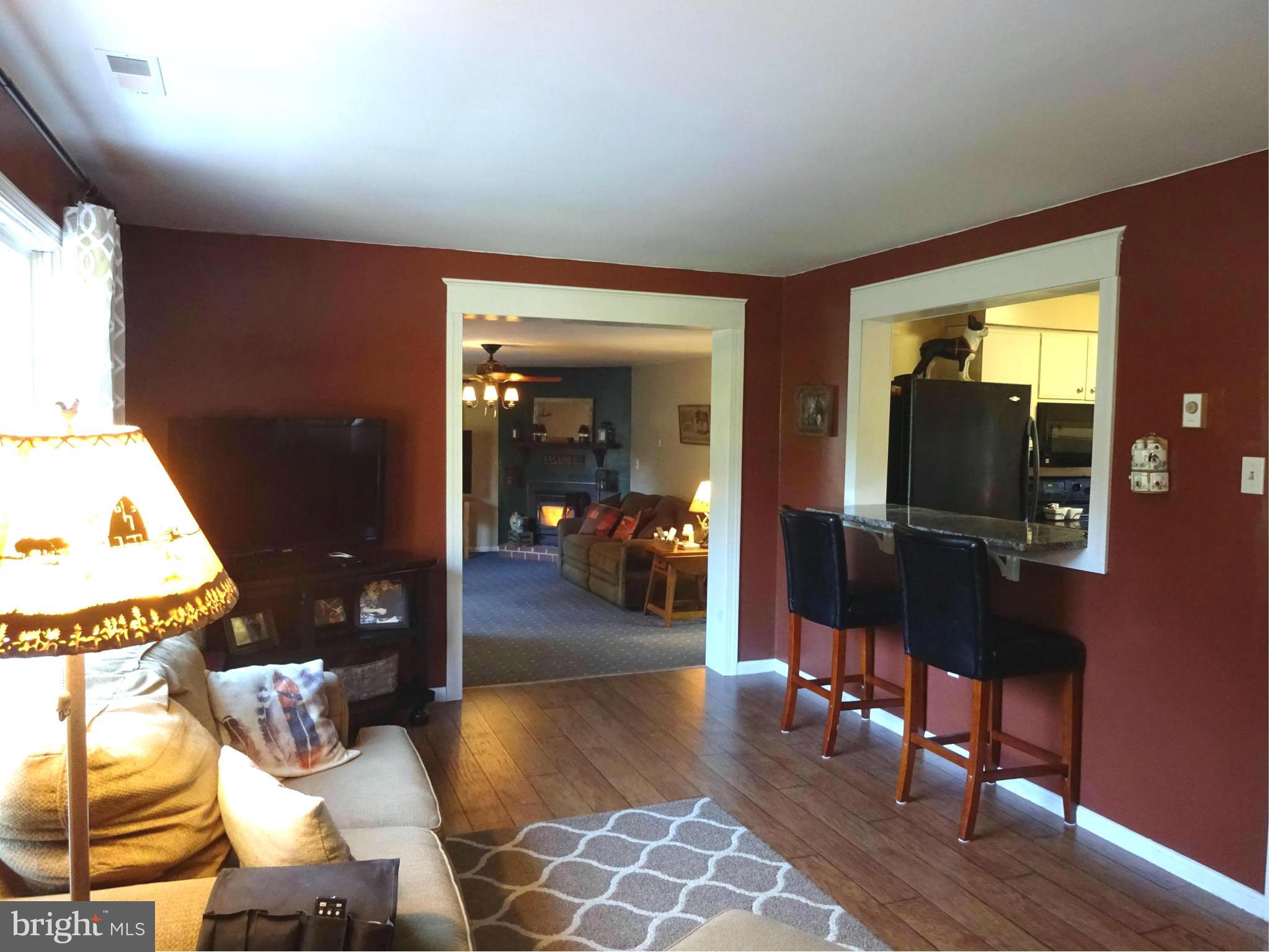 5438 Moose Lodge Road Cambridge, MD 21613 - Photo 2 of 30 Living Room
