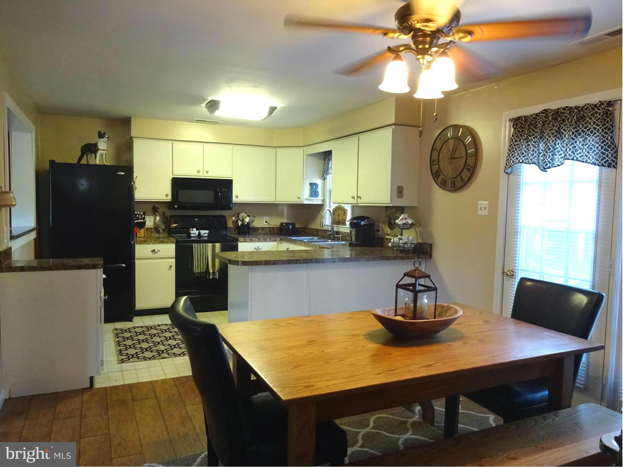 5438 Moose Lodge Road Cambridge, MD 21613 - Photo 9 of 30 Dining Room