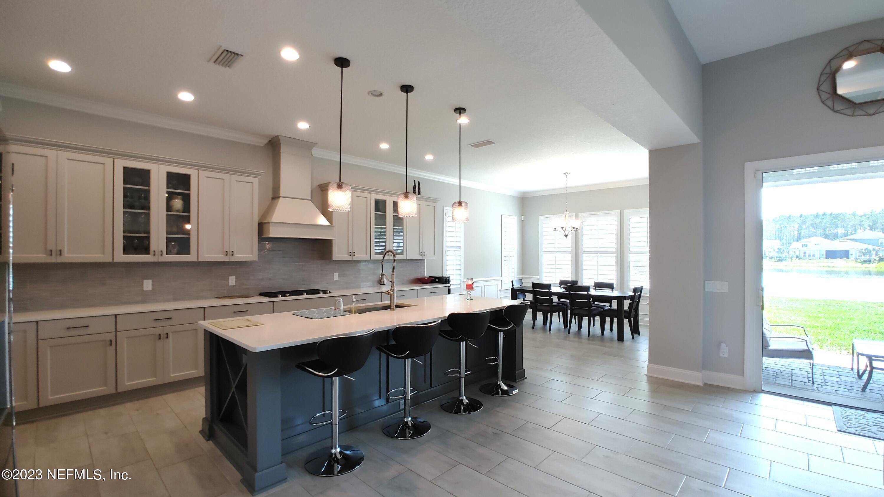 133 Pavati Point St. Johns, FL 32259 - Photo 9 of 46 a kitchen with lots of counter top space