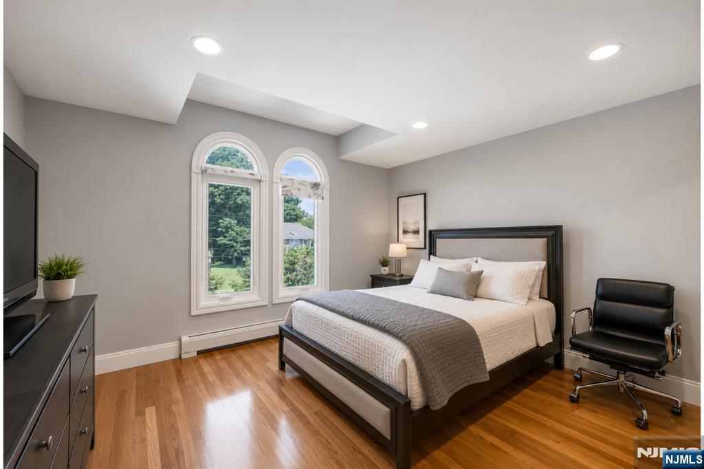 1152 Cumbermeade Road Fort Lee, NJ 07024 - Photo 28 of 42