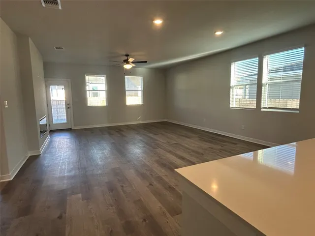 $2,450 | 2423 Ekvall Drive, Round Rock, TX 78665