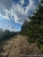 $25,000 | Little Indian Road, Roach, MO 65787