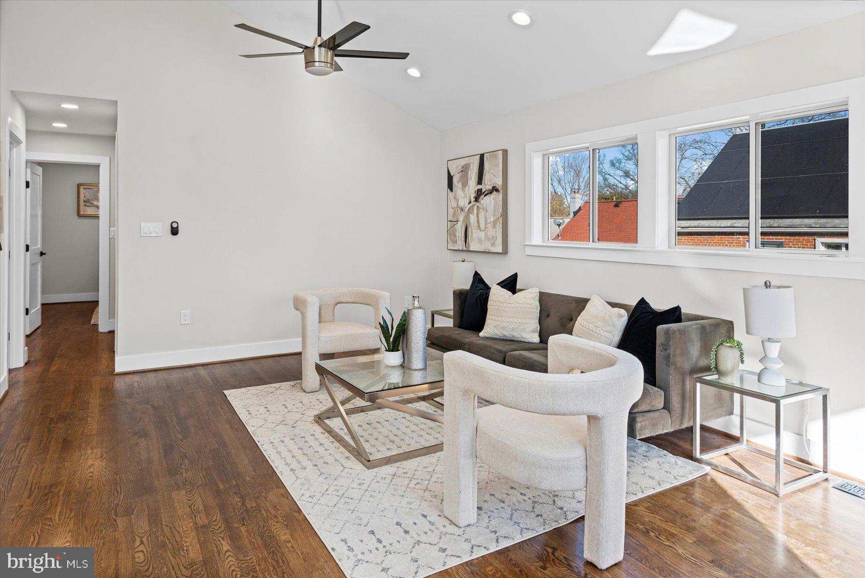 605 Elfin Avenue Capitol Heights, MD 20743 - Photo 17 of 42 a living room with furniture and a window