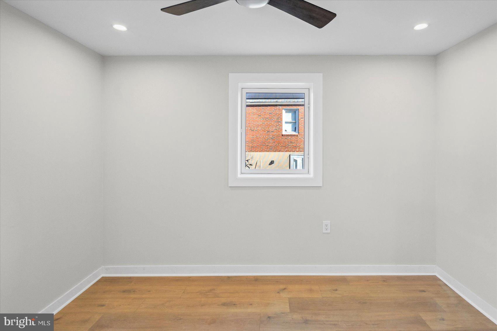 605 Elfin Avenue Capitol Heights, MD 20743 - Photo 34 of 42 an empty room with a workbench
