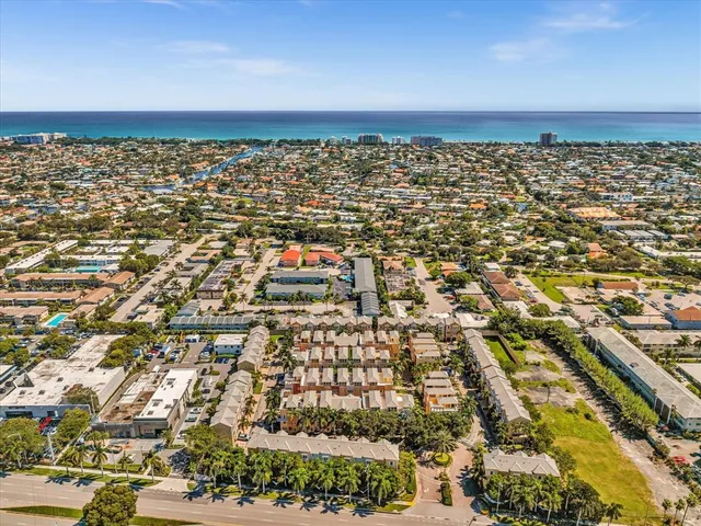 $439,995 | 2329 Vintage Drive, Unit 2329, Lighthouse Point, FL 33064