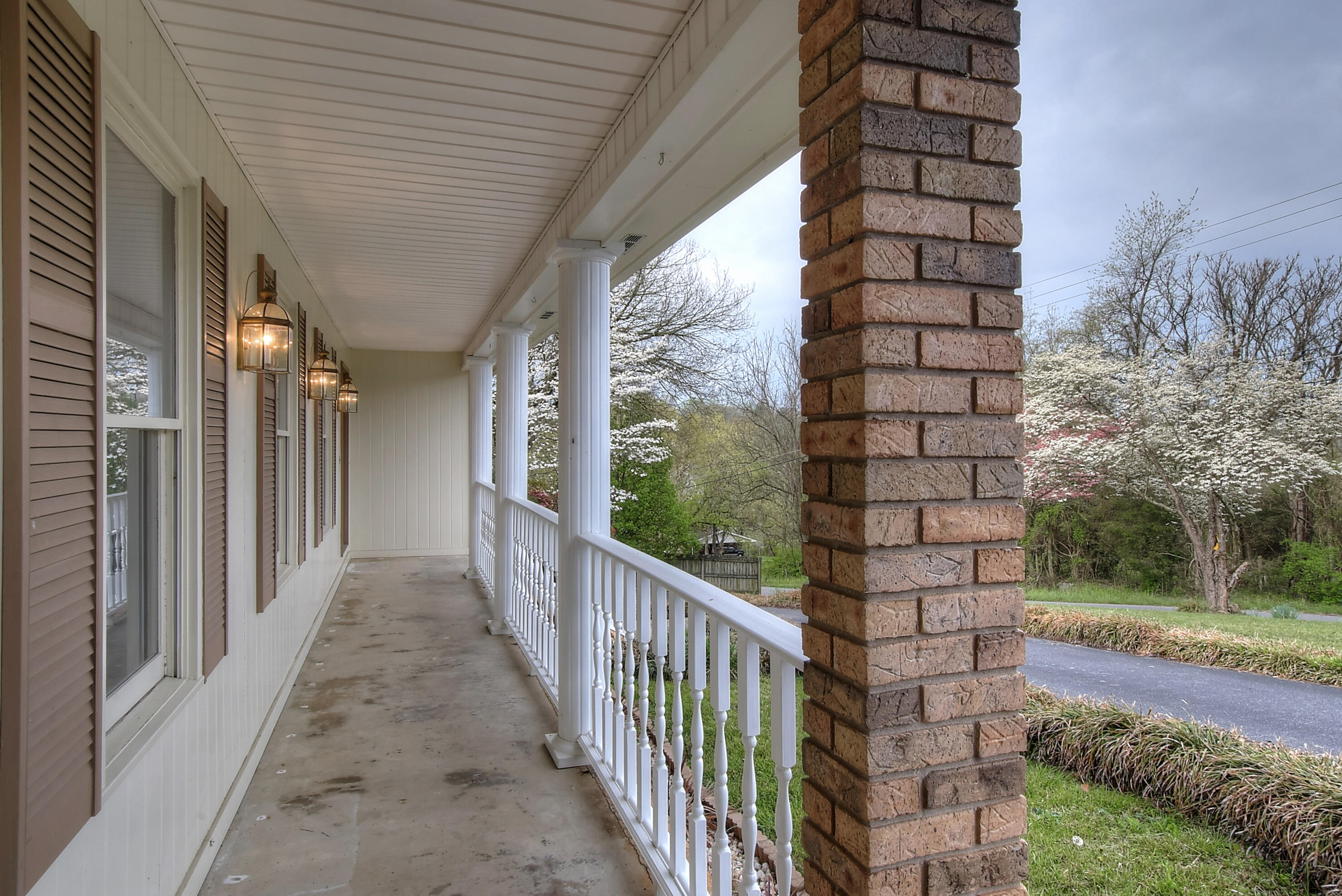 218 Flourville Road Gray, TN 37615 - Photo 8 of 50 DSC_0061_2_3_4_5_6