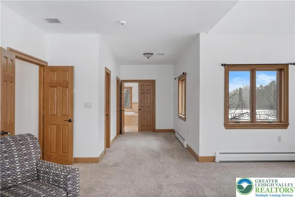$1,695,000 | 216 Merwinsburg Road, Effort, PA 18330
