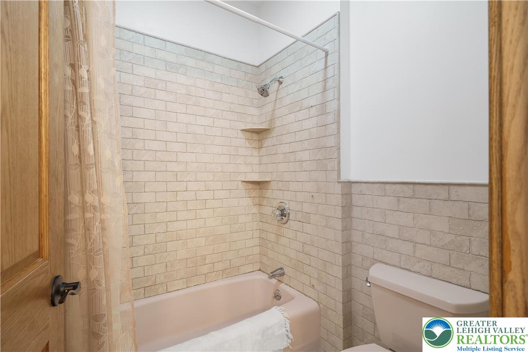 216 Merwinsburg Road Effort, PA 18330 - Photo 38 of 50