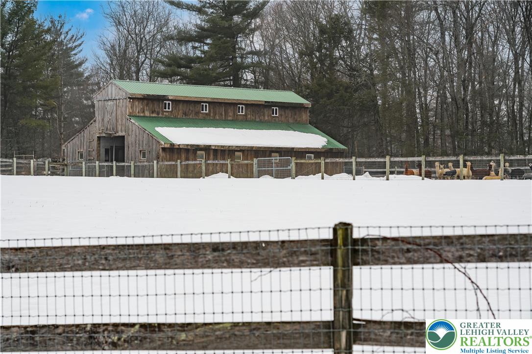 216 Merwinsburg Road Effort, PA 18330 - Photo 49 of 50