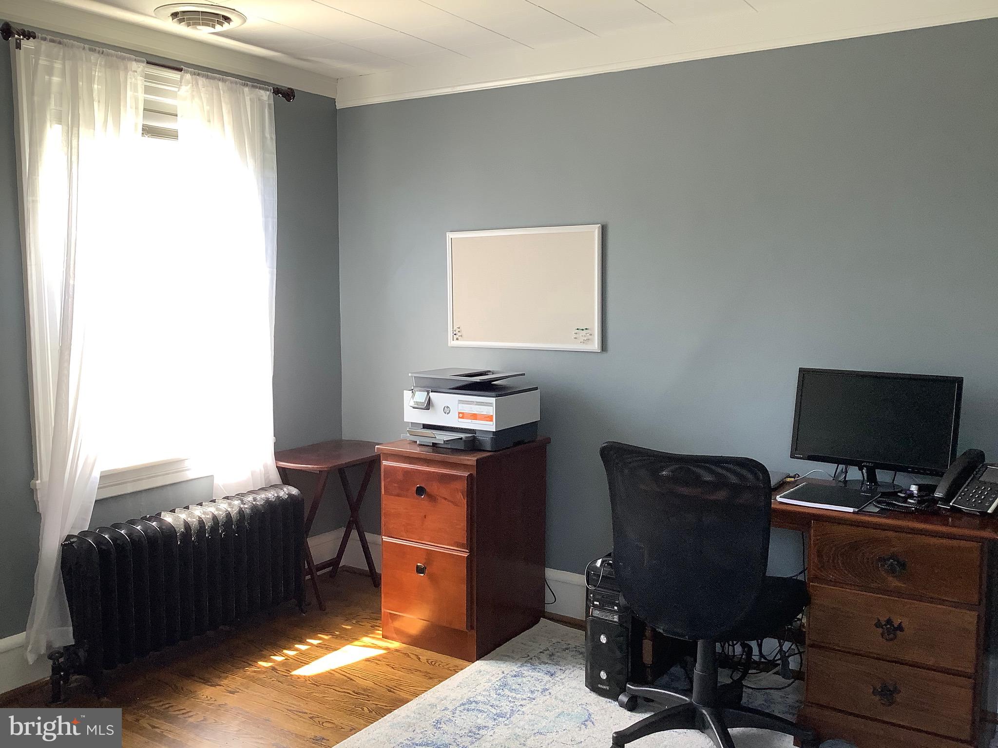 131 Rutledge Avenue Rutledge, PA 19070 - Photo 17 of 25 3rd bedroom /office