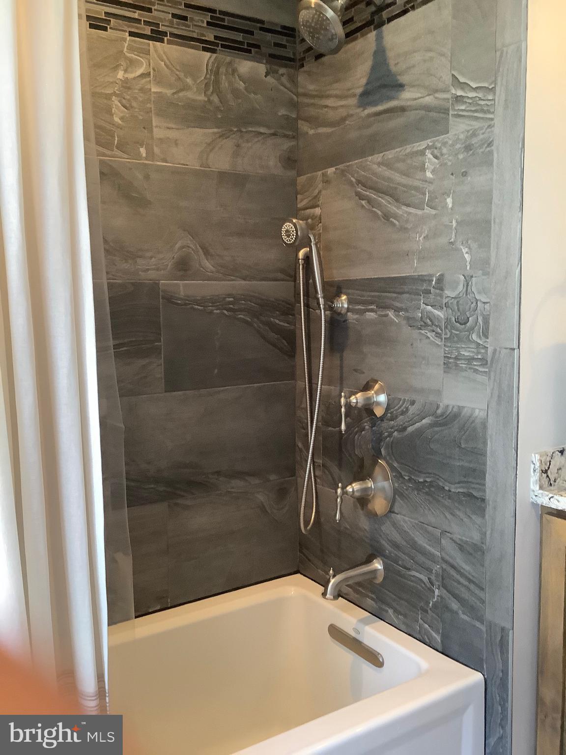 131 Rutledge Avenue Rutledge, PA 19070 - Photo 21 of 25 Beautiful Main Bath
