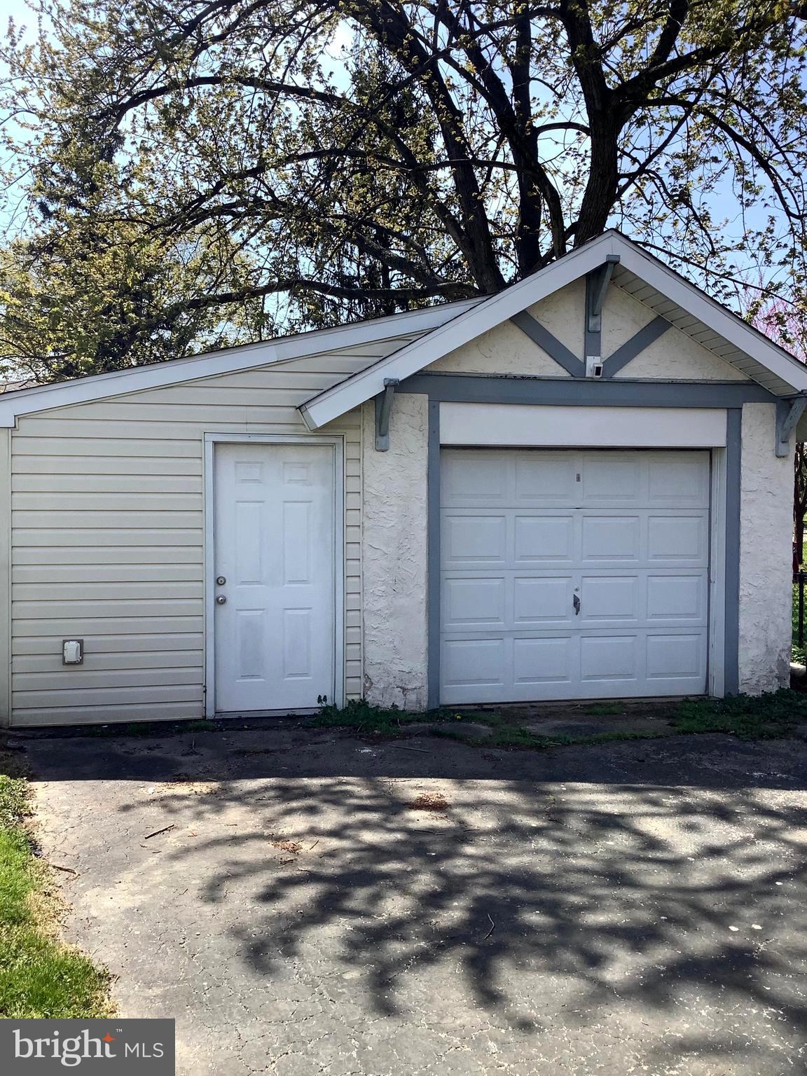 131 Rutledge Avenue Rutledge, PA 19070 - Photo 25 of 25 Craftsman Detached garage