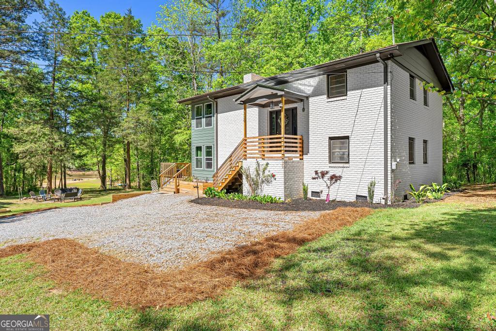 330 Ivy Trail Hartwell, GA 30643 - Photo 6 of 40